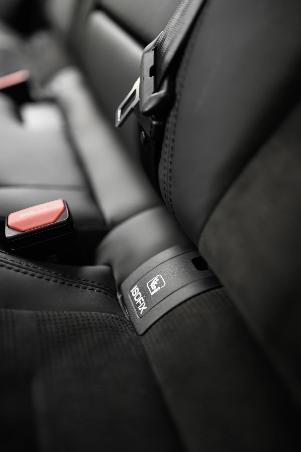 Jaguar F-PACE SVR | Mobile.bg � ����������� 17