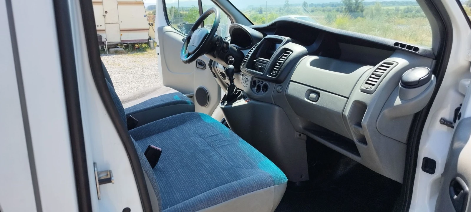 Renault Trafic 2.0 DCI-114к.с Клима - изображение 10