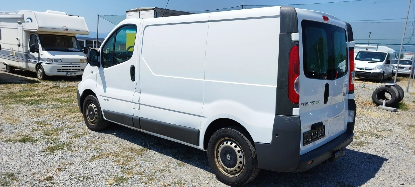 Renault Trafic 2.0 DCI-114к.с Клима - изображение 7