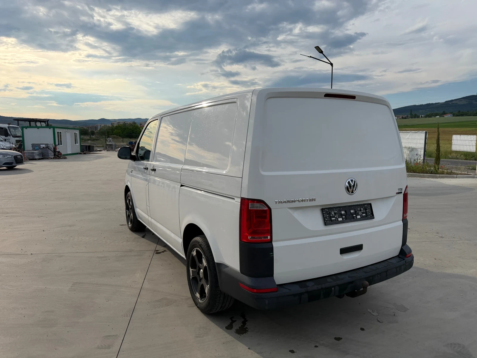 VW T6 Transporter, снимка 5 - Бусове и автобуси - 54857026