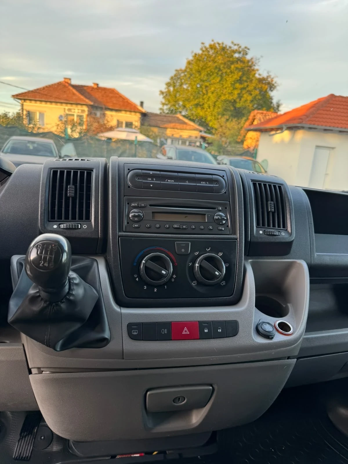 Peugeot Boxer 2.2HDI, снимка 7 - Бусове и автобуси - 56570829