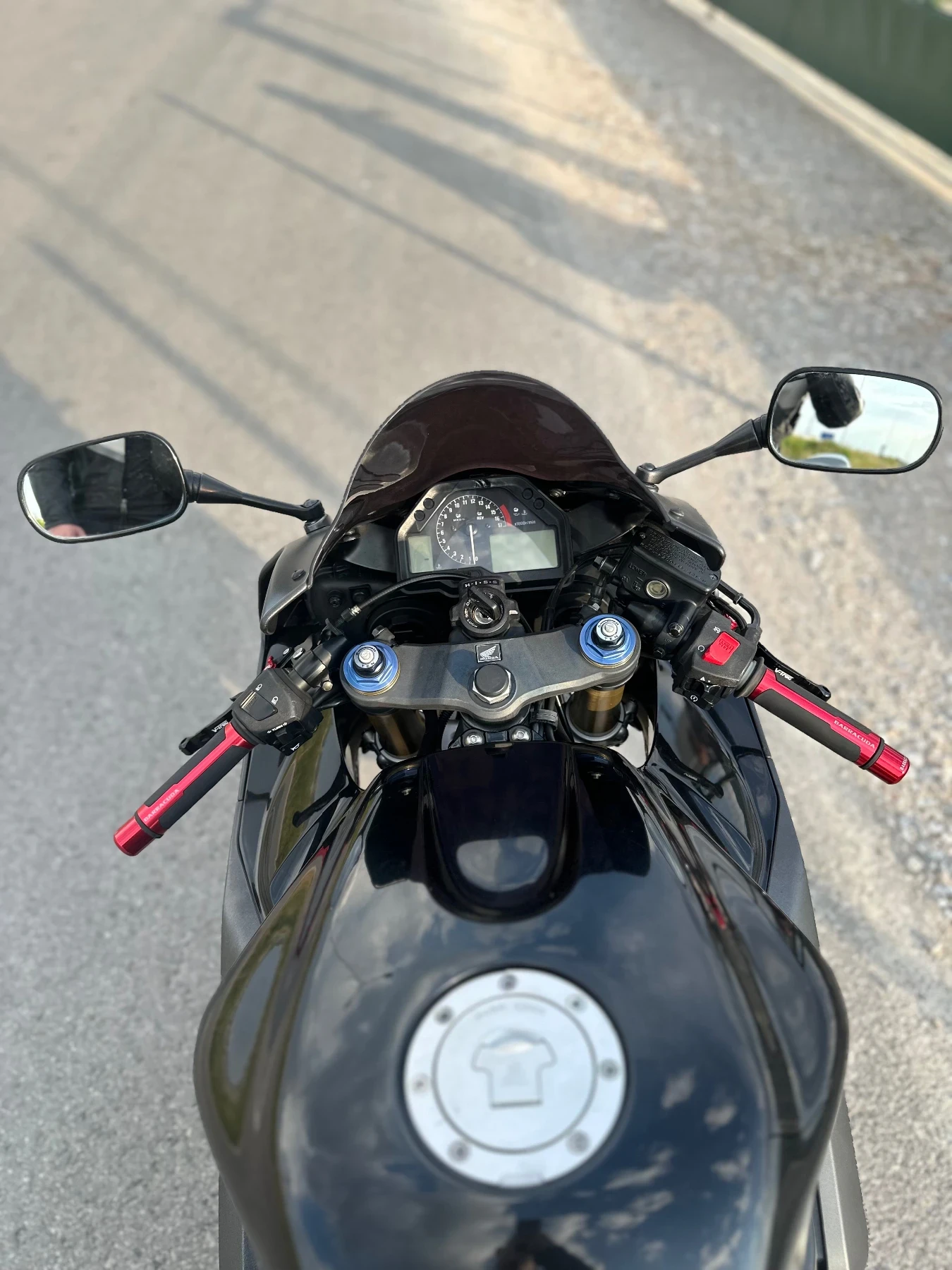 Honda Cbr 600RR - изображение 7