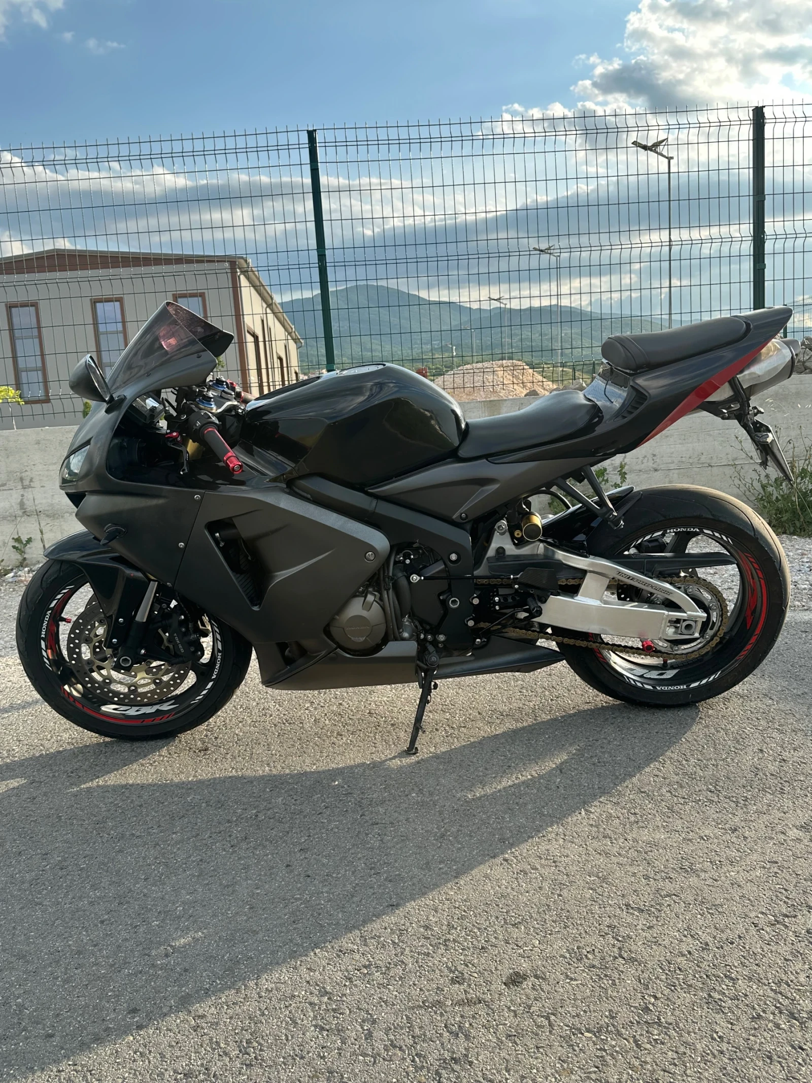 Honda Cbr 600RR - изображение 5