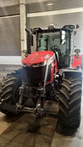 Трактор Massey 8S.245 D7 EXC