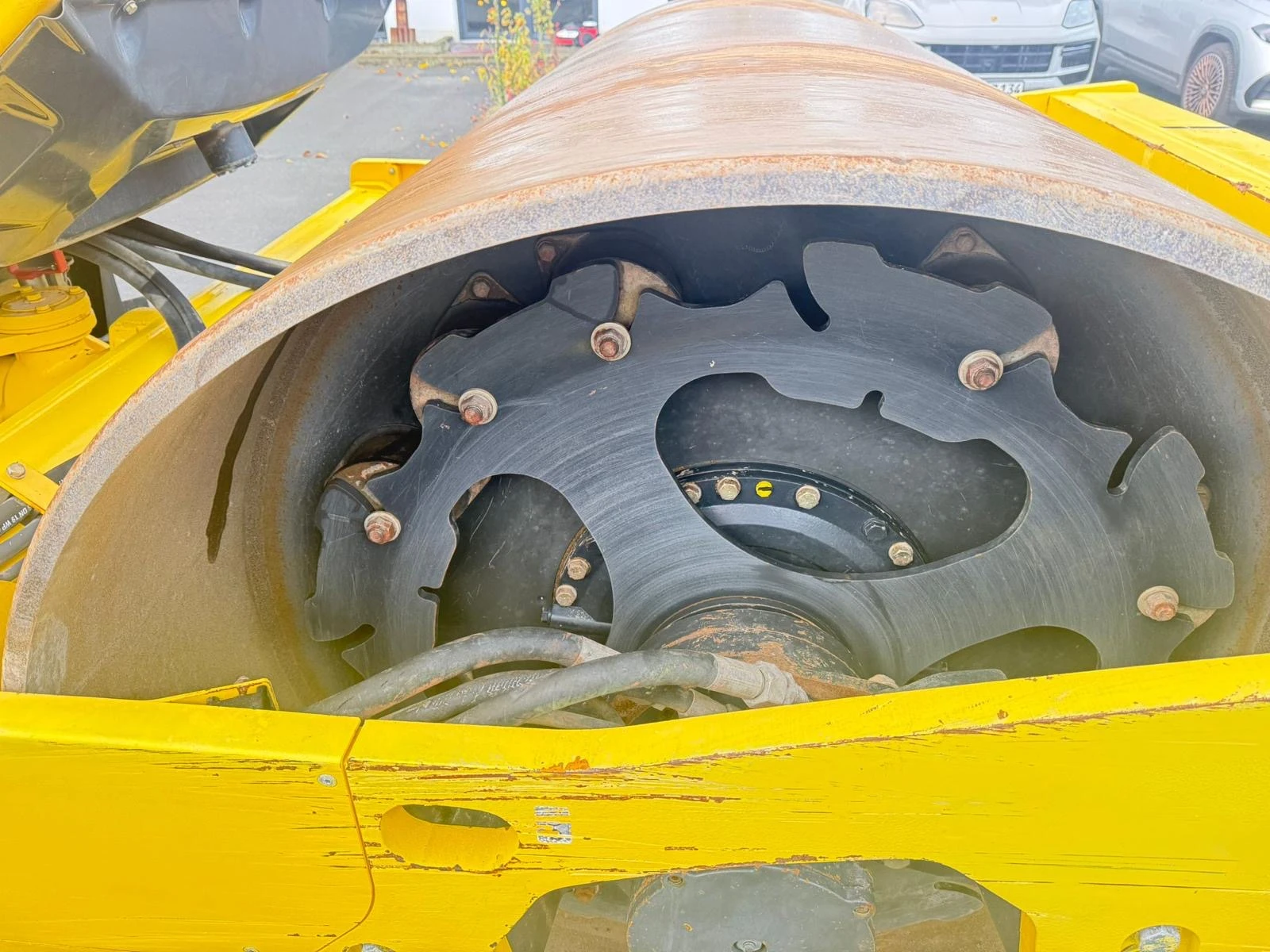 Валяк BOMAG BW 213 D ОБСЛУЖЕН ЛИЗИНГ - изображение 5