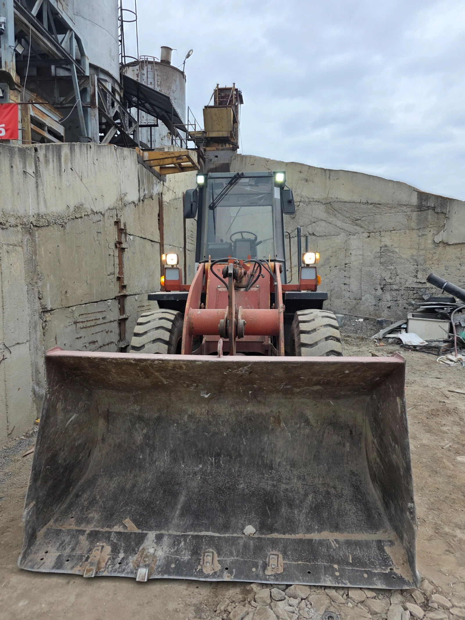 Челен товарач Друга марка L15, снимка 5 - Индустриална техника - 53905338