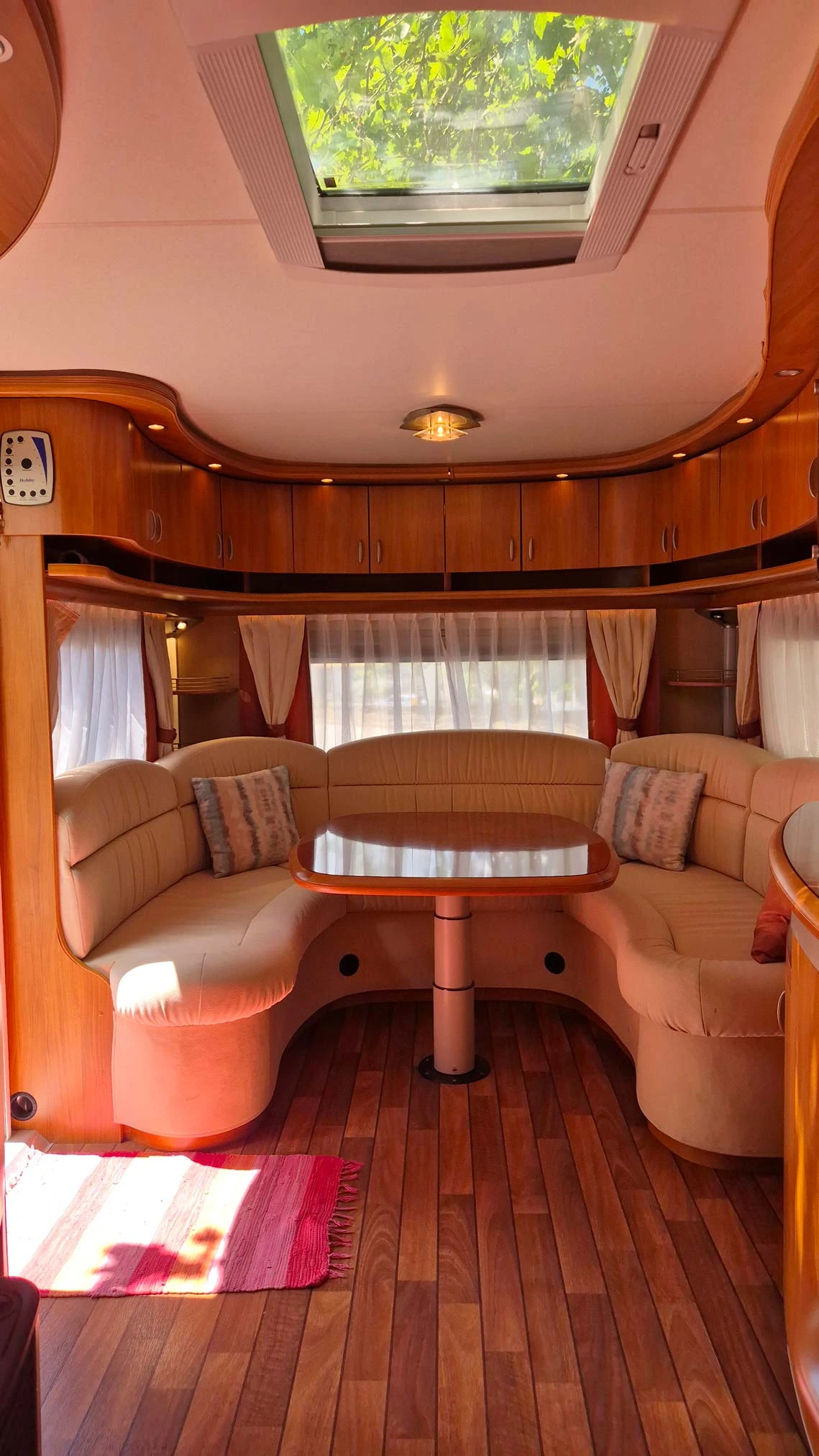 Каравана Hobby 560 EXCELSIOR - изображение 3