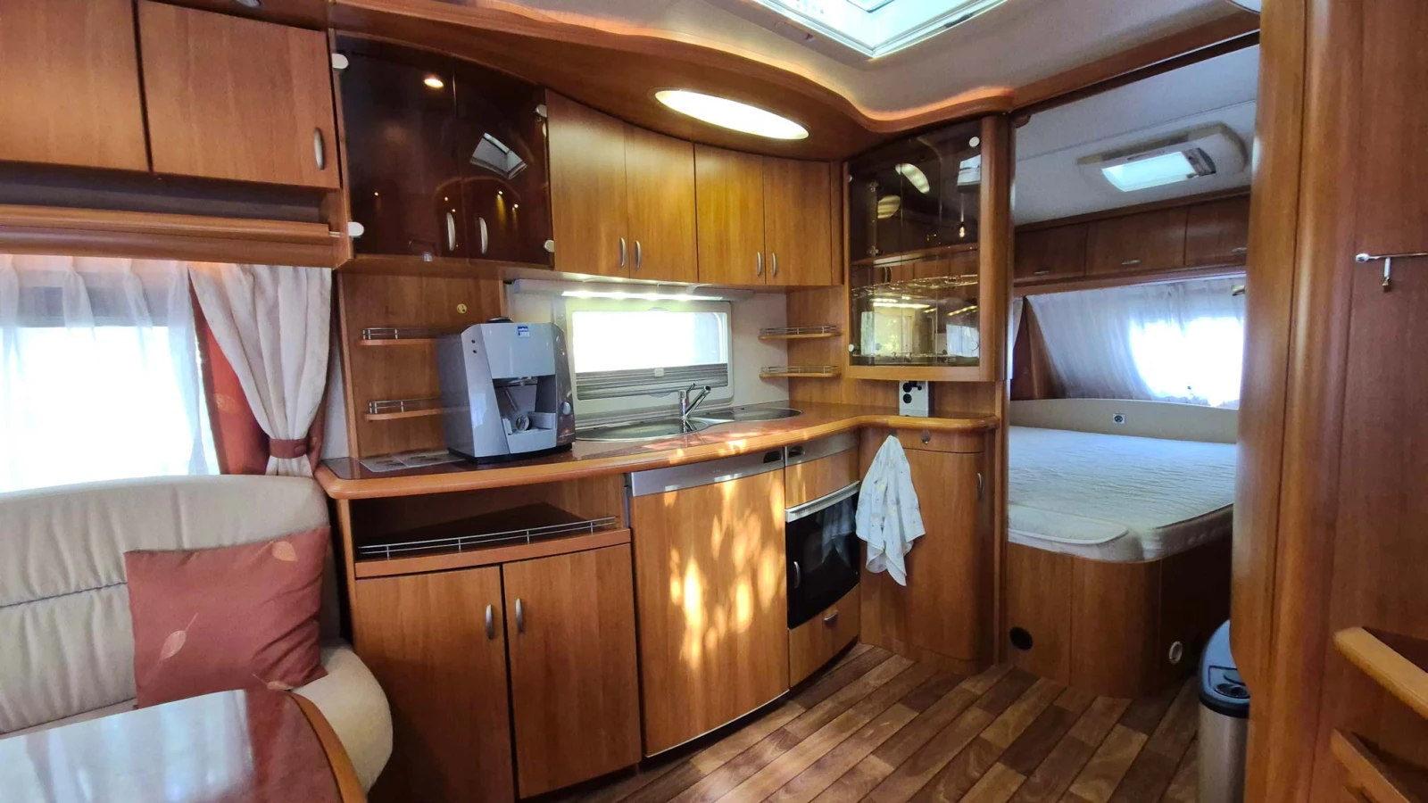 Каравана Hobby 560 EXCELSIOR - изображение 7