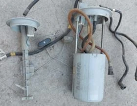 Помпа в резервоар с кошница  за Opel Antara  , снимка 2