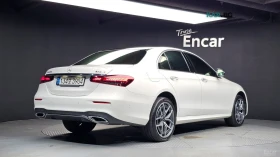 Mercedes-Benz E 220 AMG* ОБДУХВАНЕ* 360 КАМЕРА* HEADUP* PANO* , снимка 2