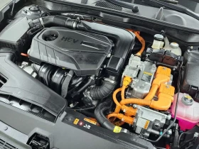 Hyundai Sonata 2.0/HYBRID/ПАНОРАМА/360 КАМЕРИ/АСИСТЕНТИ, снимка 6
