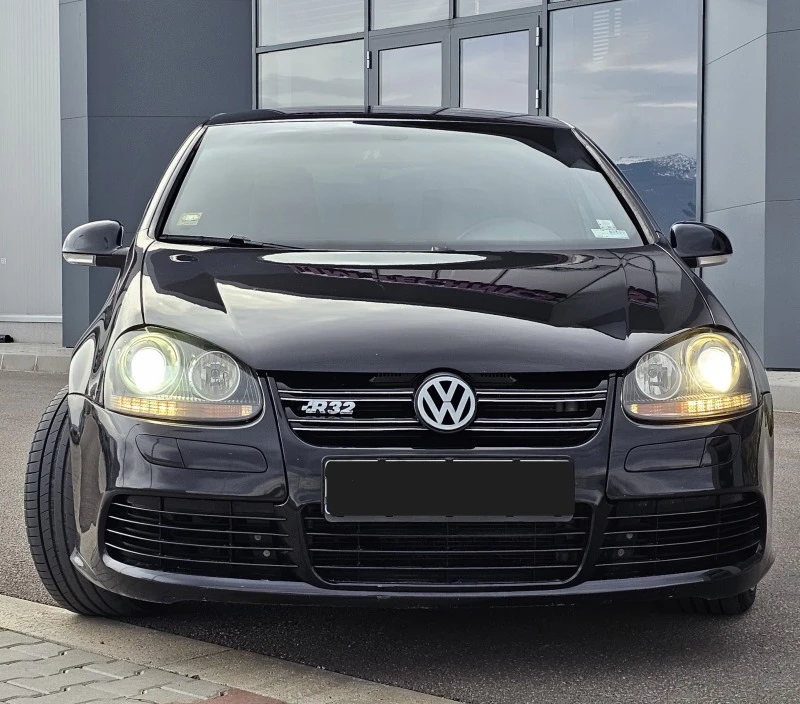 VW Golf 5 R32, снимка 1 - Автомобили и джипове - 47528831