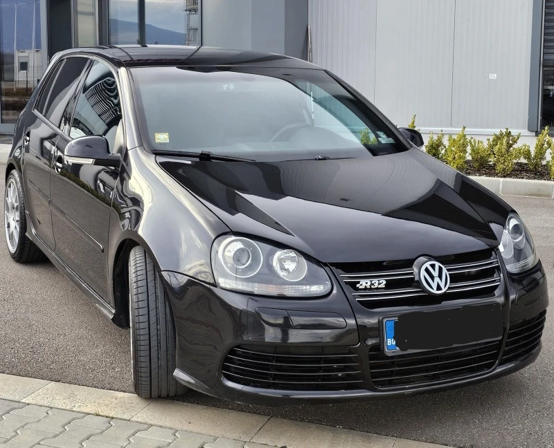 VW Golf 5 R32, снимка 2 - Автомобили и джипове - 47528831