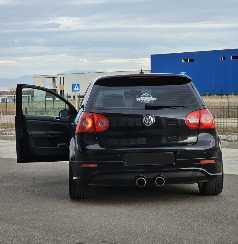 VW Golf 5 R32, снимка 4 - Автомобили и джипове - 46751820