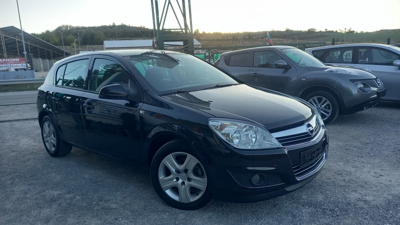 Opel Astra 1.4GAZ , снимка 4 - Автомобили и джипове - 47379377