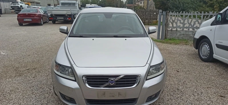 Volvo V50 1.6D, снимка 2 - Автомобили и джипове - 48764460