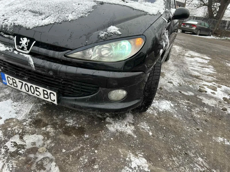 Peugeot 206 1.6 HDi 109 коня, снимка 11 - Автомобили и джипове - 48760009