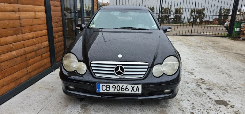 Mercedes-Benz C 220 d sport coupe, снимка 2 - Автомобили и джипове - 48772983