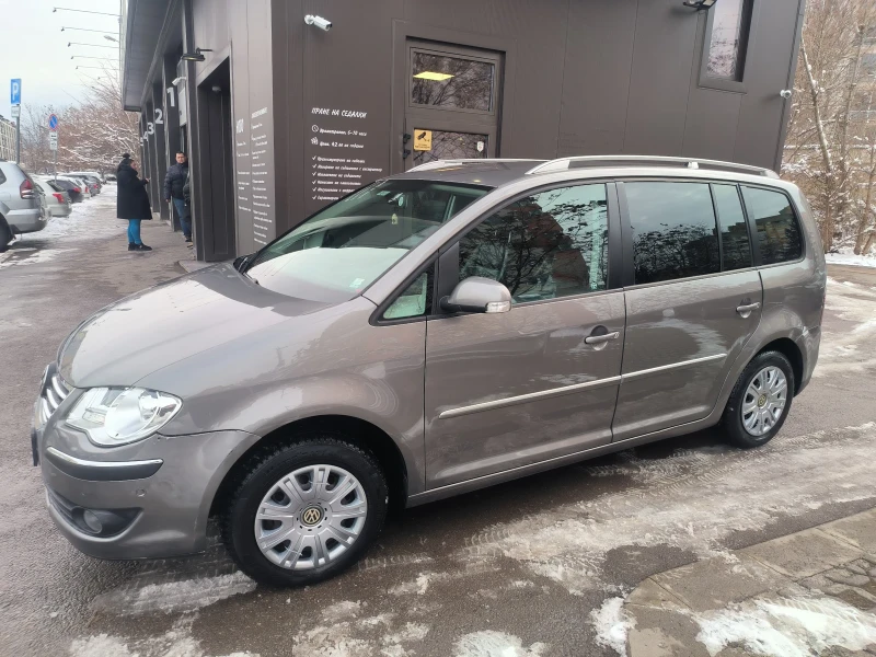 VW Touran, снимка 5 - Автомобили и джипове - 49066768