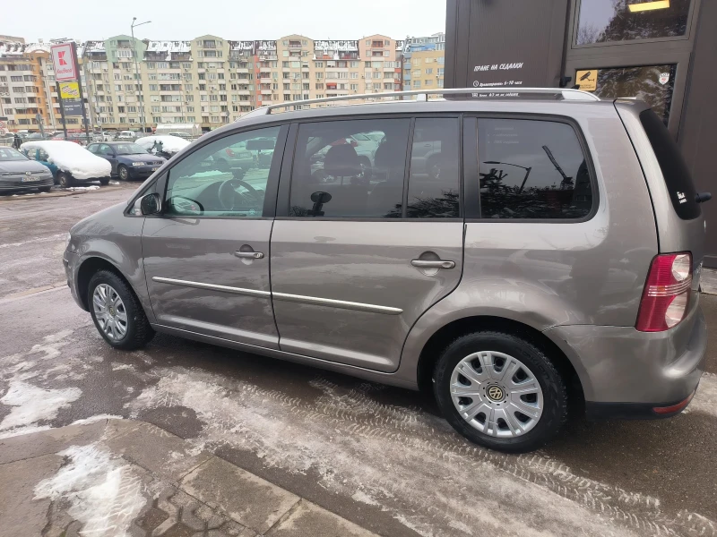 VW Touran, снимка 4 - Автомобили и джипове - 49066768