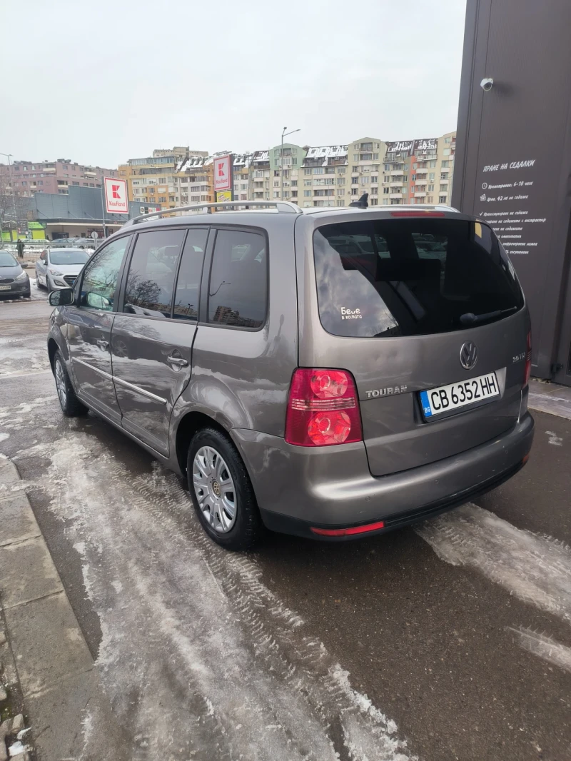 VW Touran, снимка 2 - Автомобили и джипове - 49066768