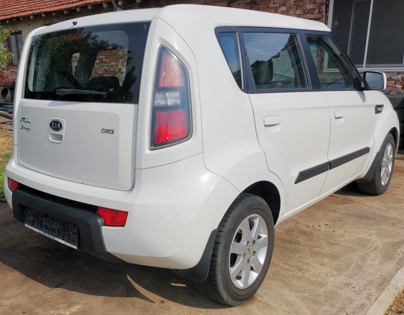 Kia Soul 1, 6 CRDI klima, снимка 5 - Автомобили и джипове - 53139324