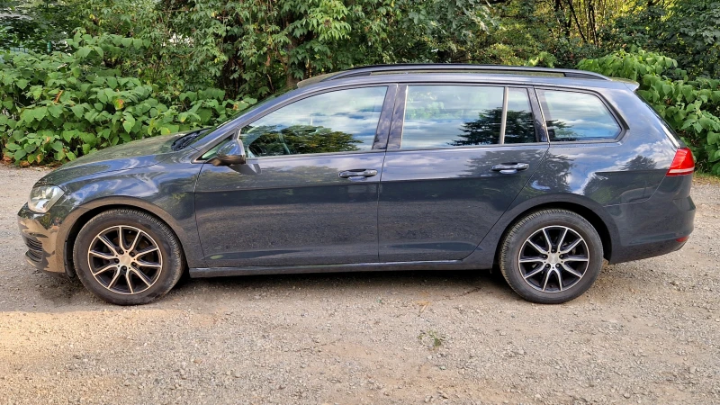 VW Golf Variant 1.6 TDI, снимка 4 - Автомобили и джипове - 51398908