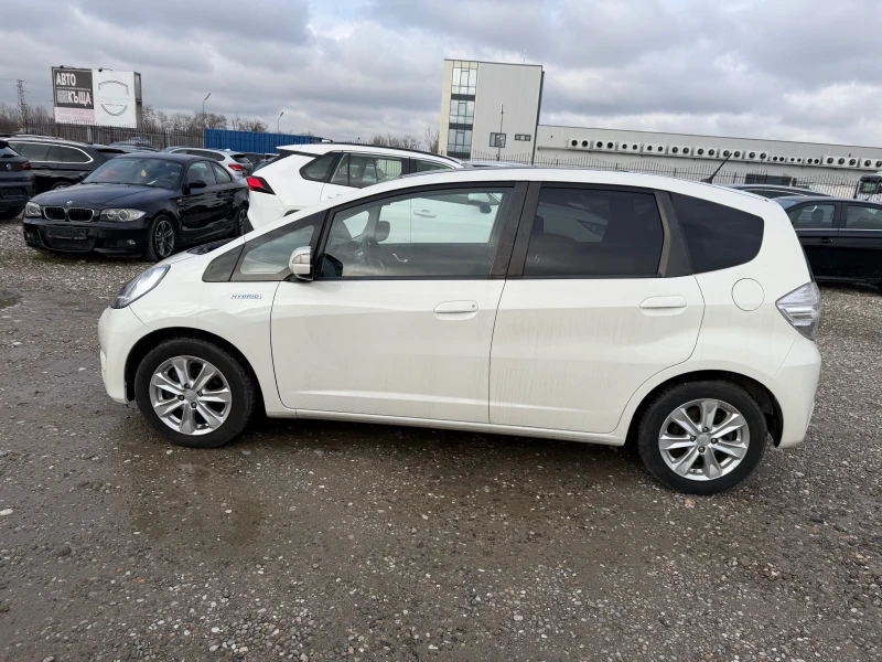 Honda Jazz 1.3 HYBRID, снимка 8 - Автомобили и джипове - 53430237
