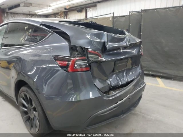 Tesla Model Y AWD/LONG RANGE DUAL MOTOR ALL-WHEEL DRIVE, снимка 6 - Автомобили и джипове - 48868085