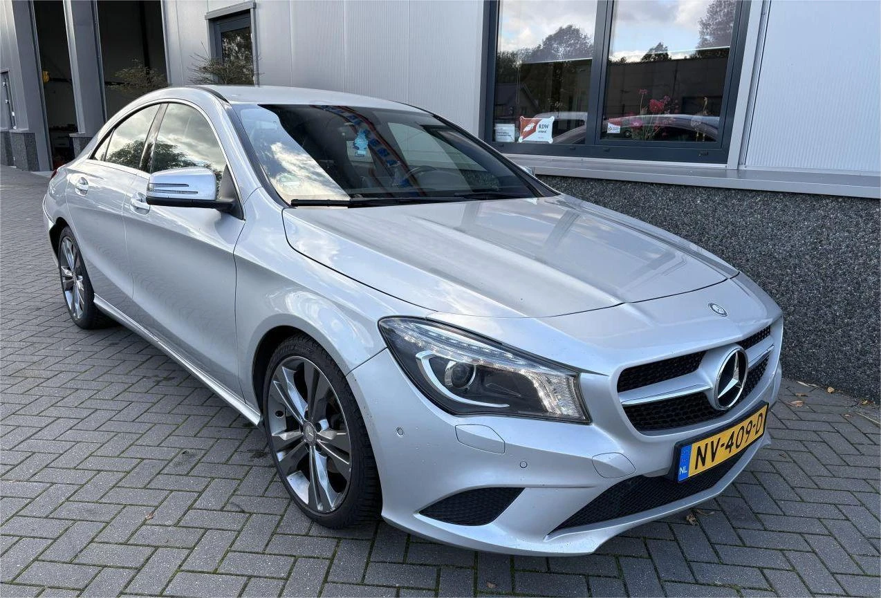 Mercedes-Benz CLA 200 АВТОМАТИК , снимка 1