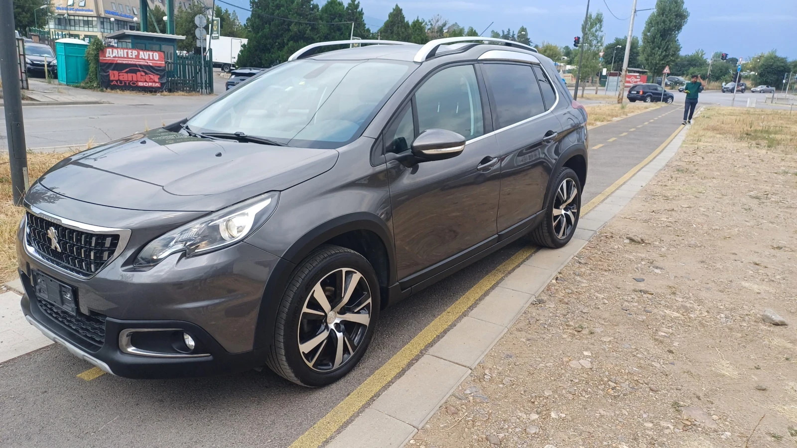 Peugeot 2008 1, 6 нави, кожа, камера заден ход - изображение 2