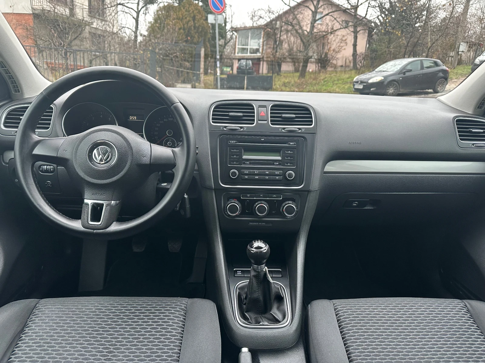 VW Golf 1.6i_102kc - изображение 8