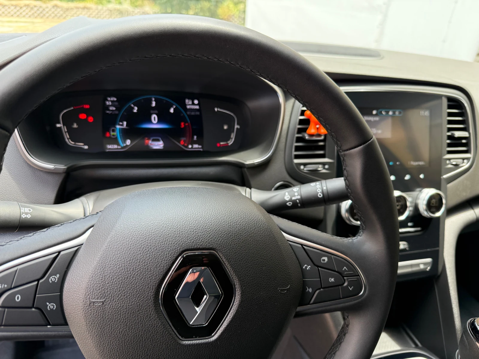 Renault Megane 115кс Дизел - изображение 5