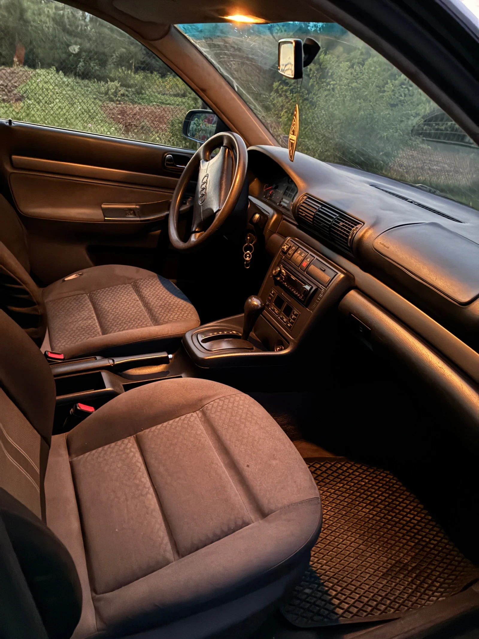 Audi A4  - изображение 5