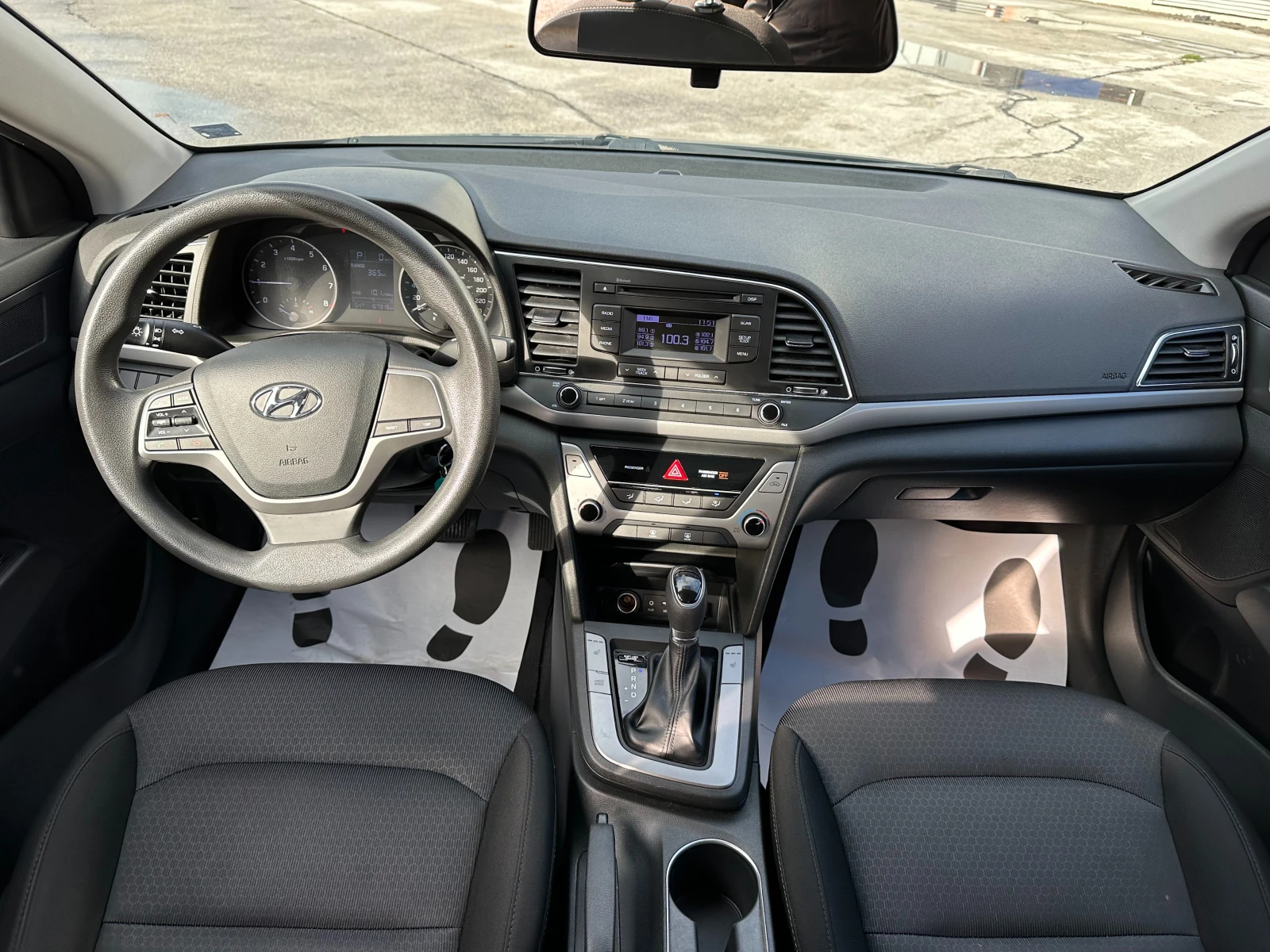 Hyundai Elantra 2.0i 150 .. / | Mobile.bg   11