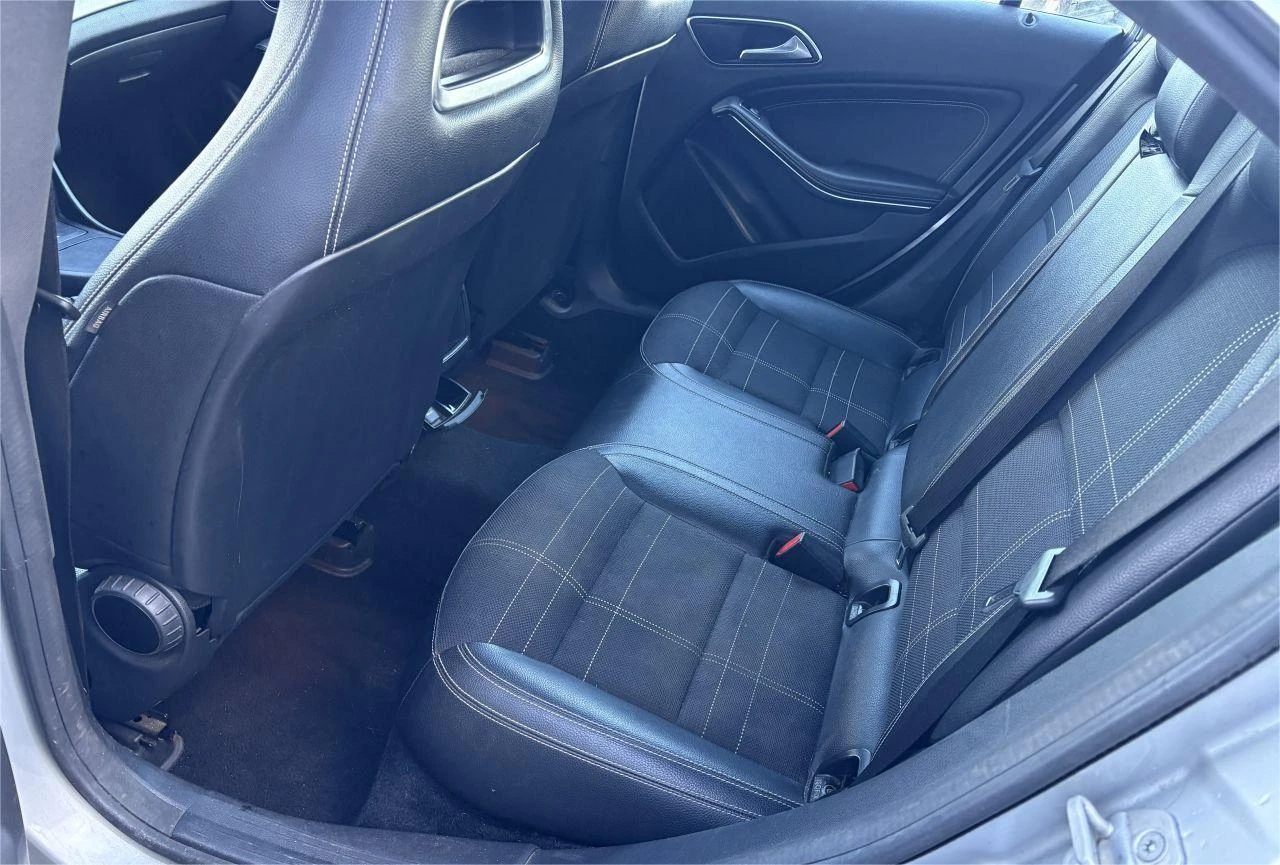 Mercedes-Benz CLA 200 АВТОМАТИК  - изображение 9