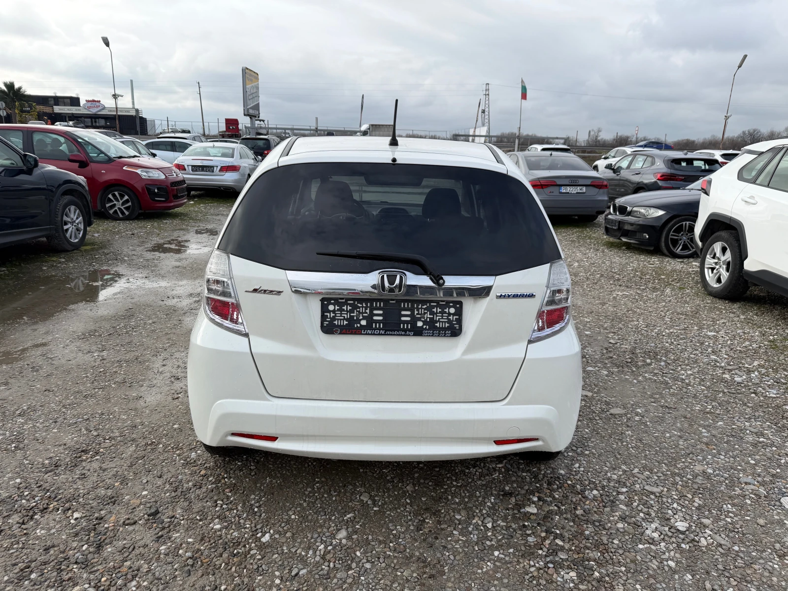 Honda Jazz 1.3 HYBRID - изображение 6