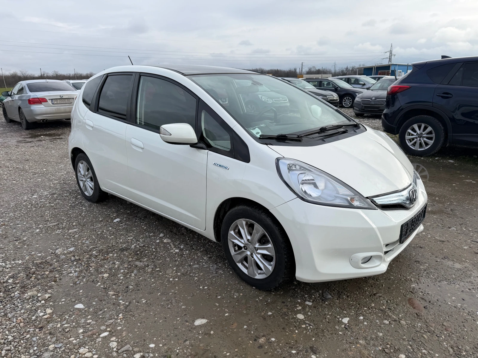 Honda Jazz 1.3 HYBRID - изображение 3