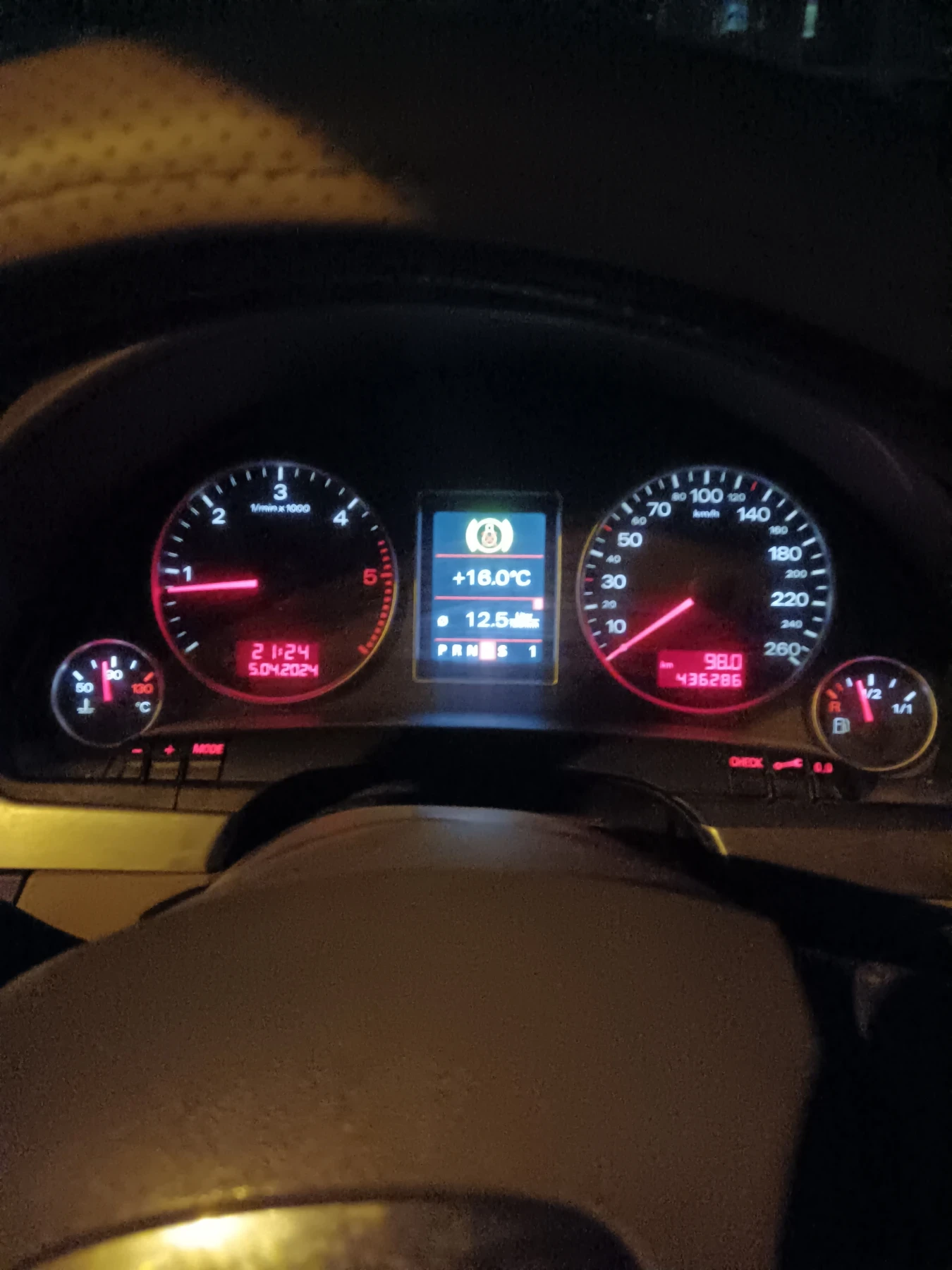 Audi A4 | Mobile.bg � ����������� 2