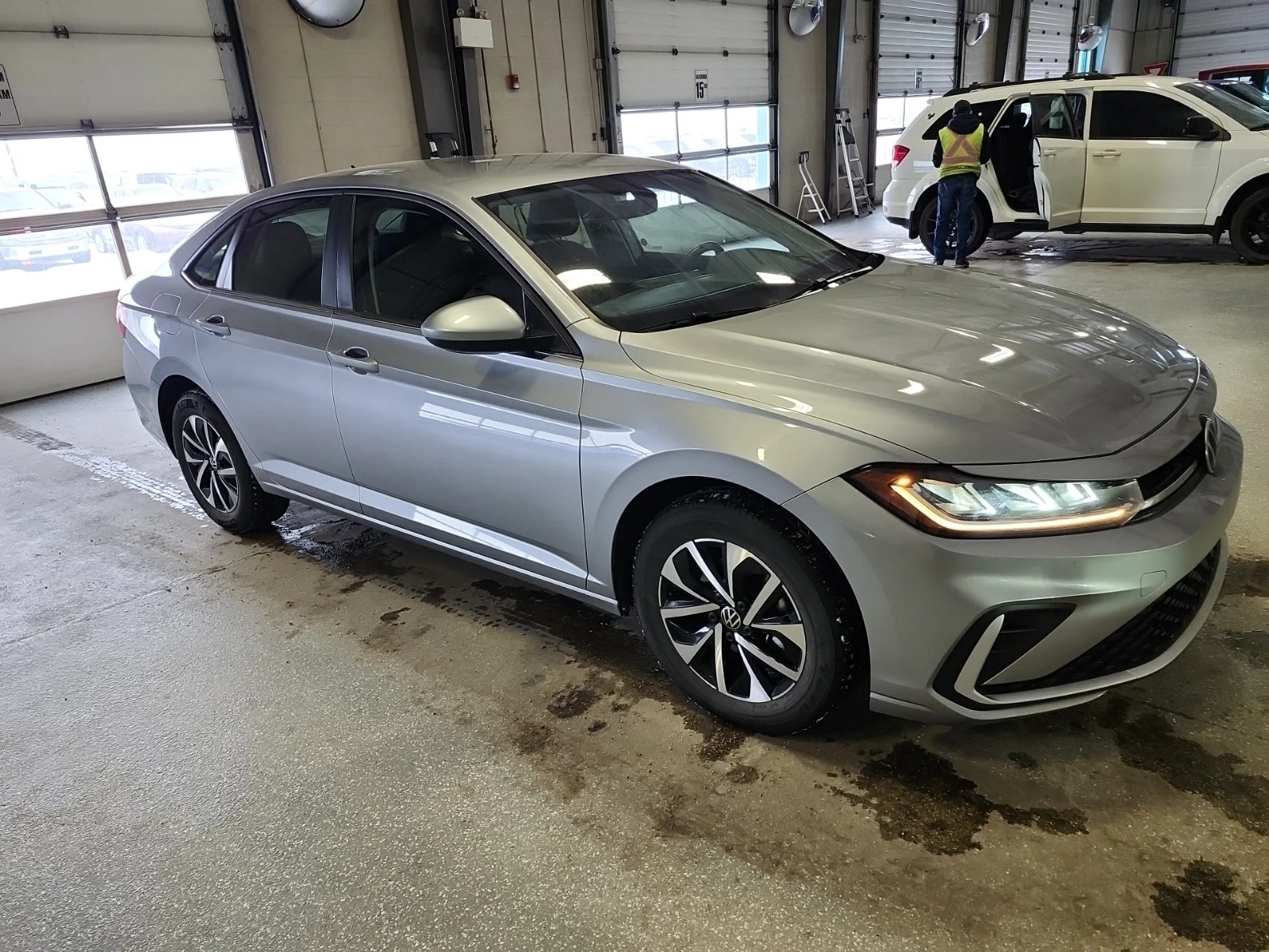 VW Jetta * * CARFAX * * АВТО КРЕДИТ * * , снимка 3 - Автомобили и джипове - 53866429