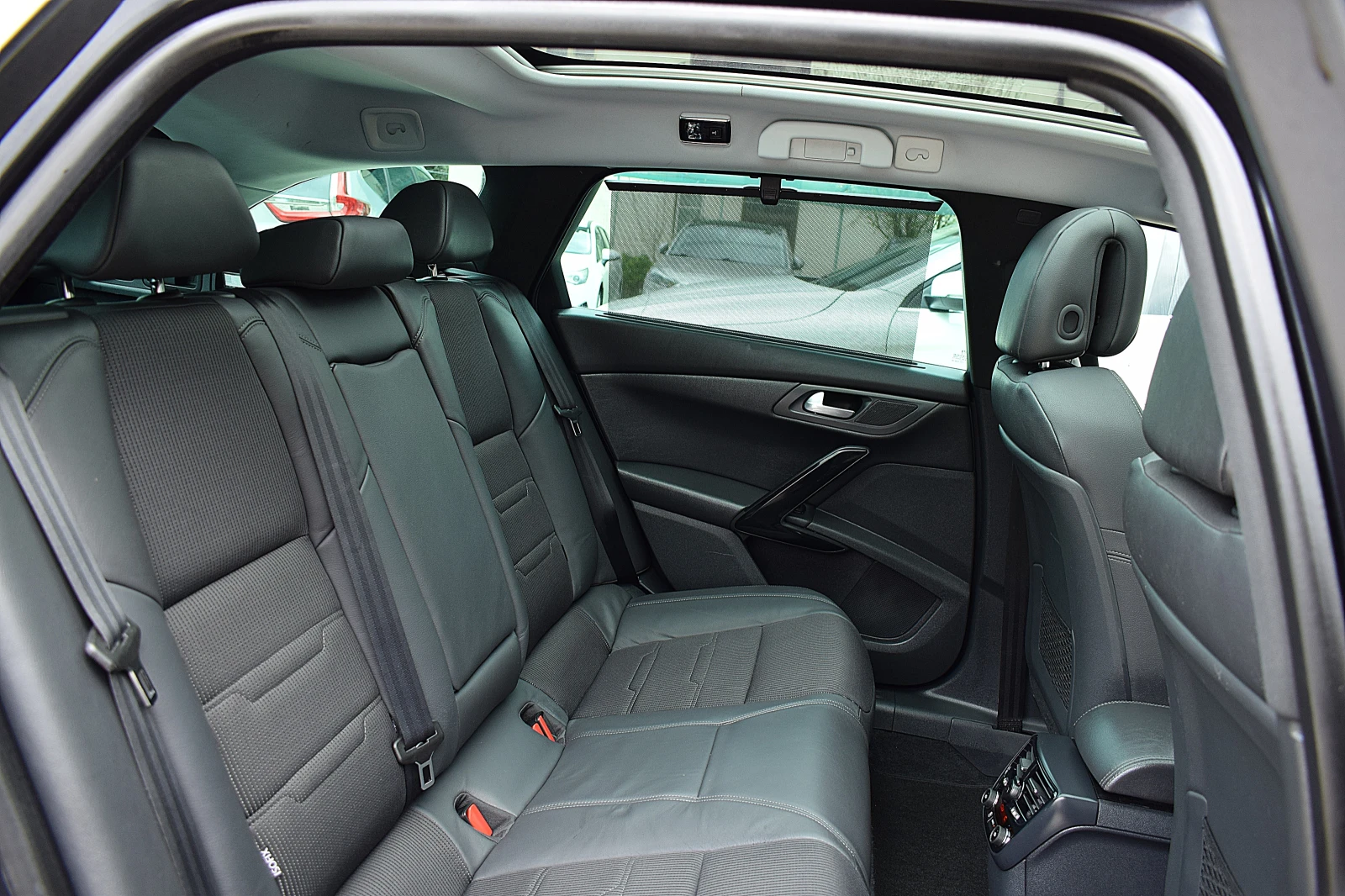 Peugeot 508 2.2ШВЕЙЦАРИЯ-GT-LINE, снимка 14 - Автомобили и джипове - 54084026