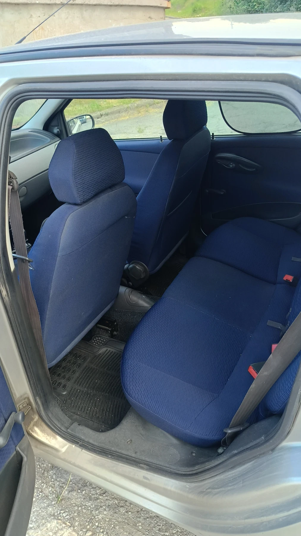 Fiat Punto 1.2 16v, снимка 8 - Автомобили и джипове - 54874105