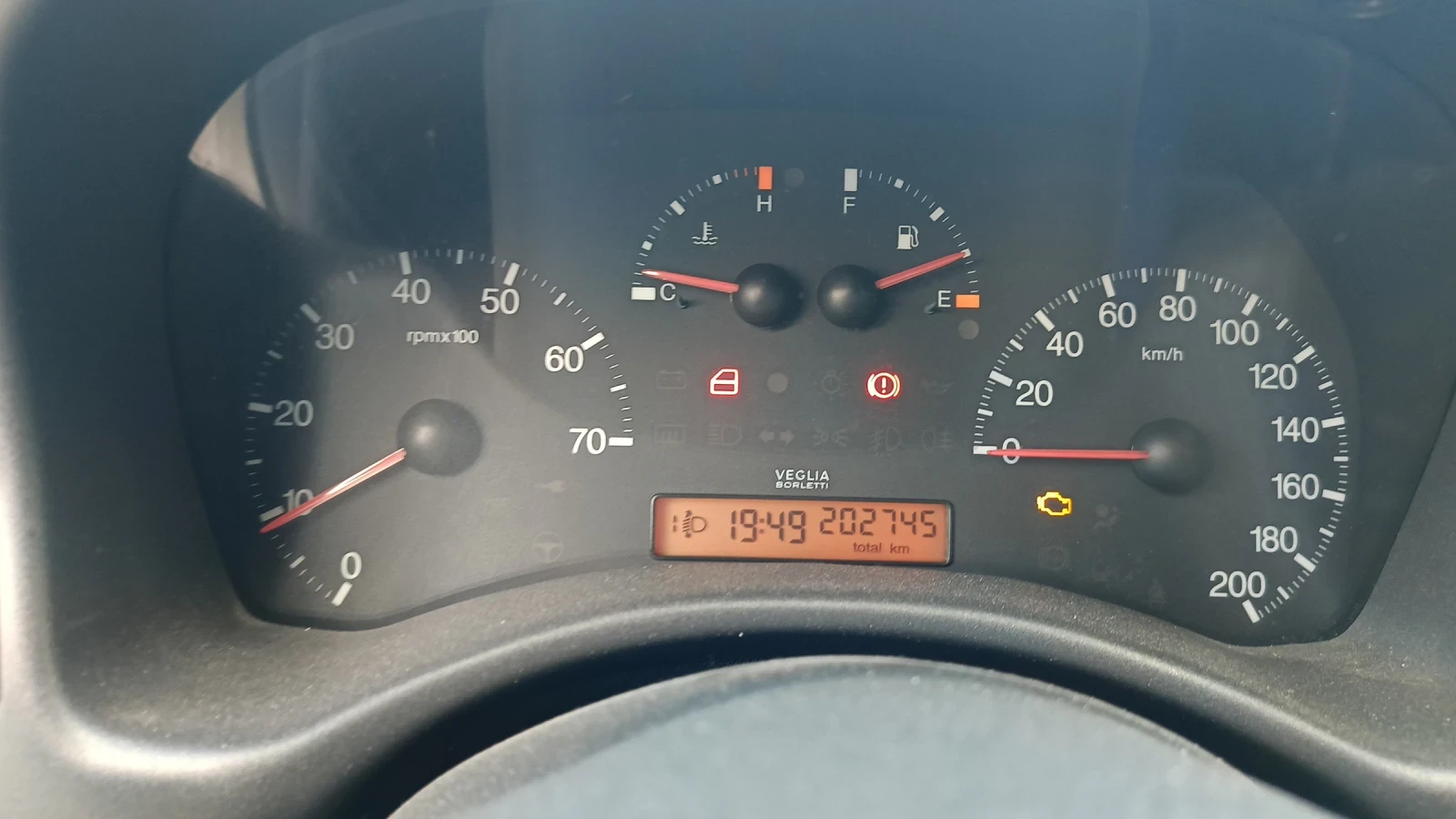 Fiat Punto 1.2 16v, снимка 6 - Автомобили и джипове - 54874105