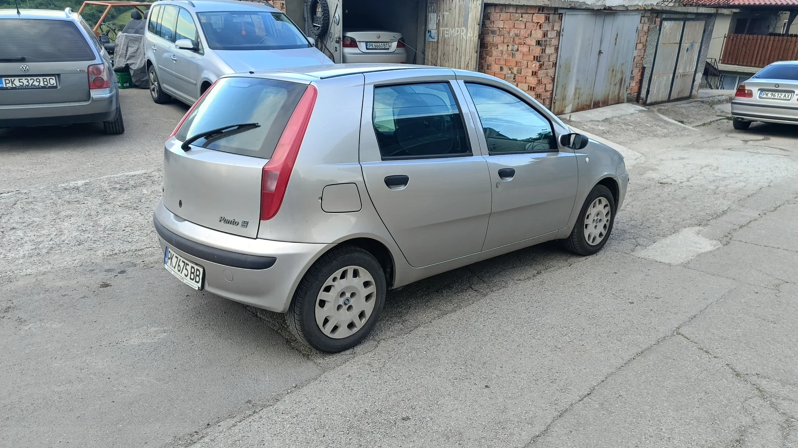 Fiat Punto 1.2 16v, снимка 3 - Автомобили и джипове - 54874105