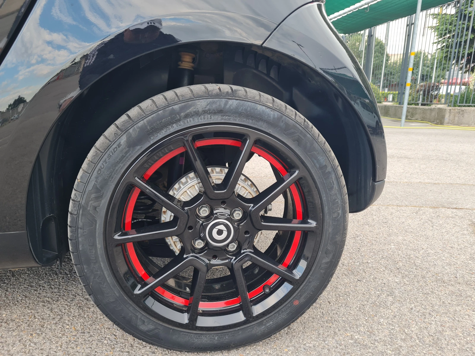 Smart Fortwo EQ FORTWO COUPE, снимка 15 - Автомобили и джипове - 54970682