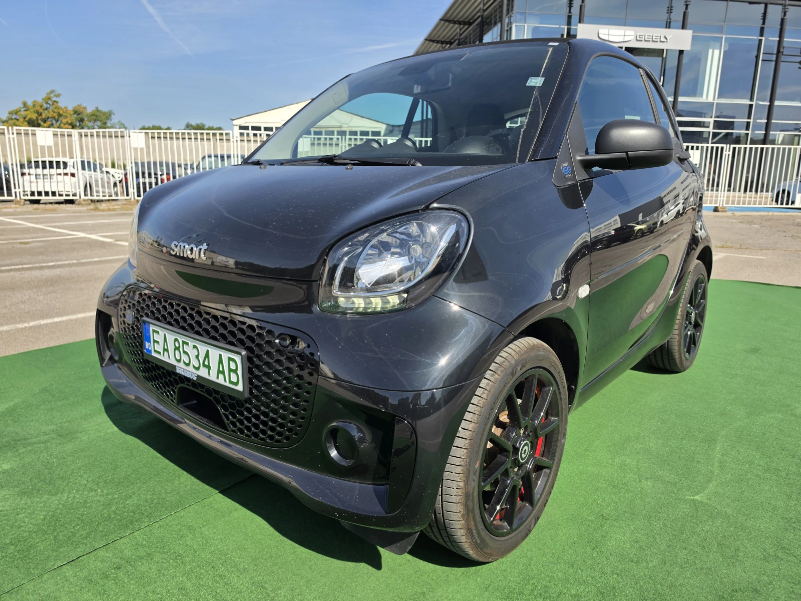 Smart Fortwo EQ FORTWO COUPE, снимка 2 - Автомобили и джипове - 54970682