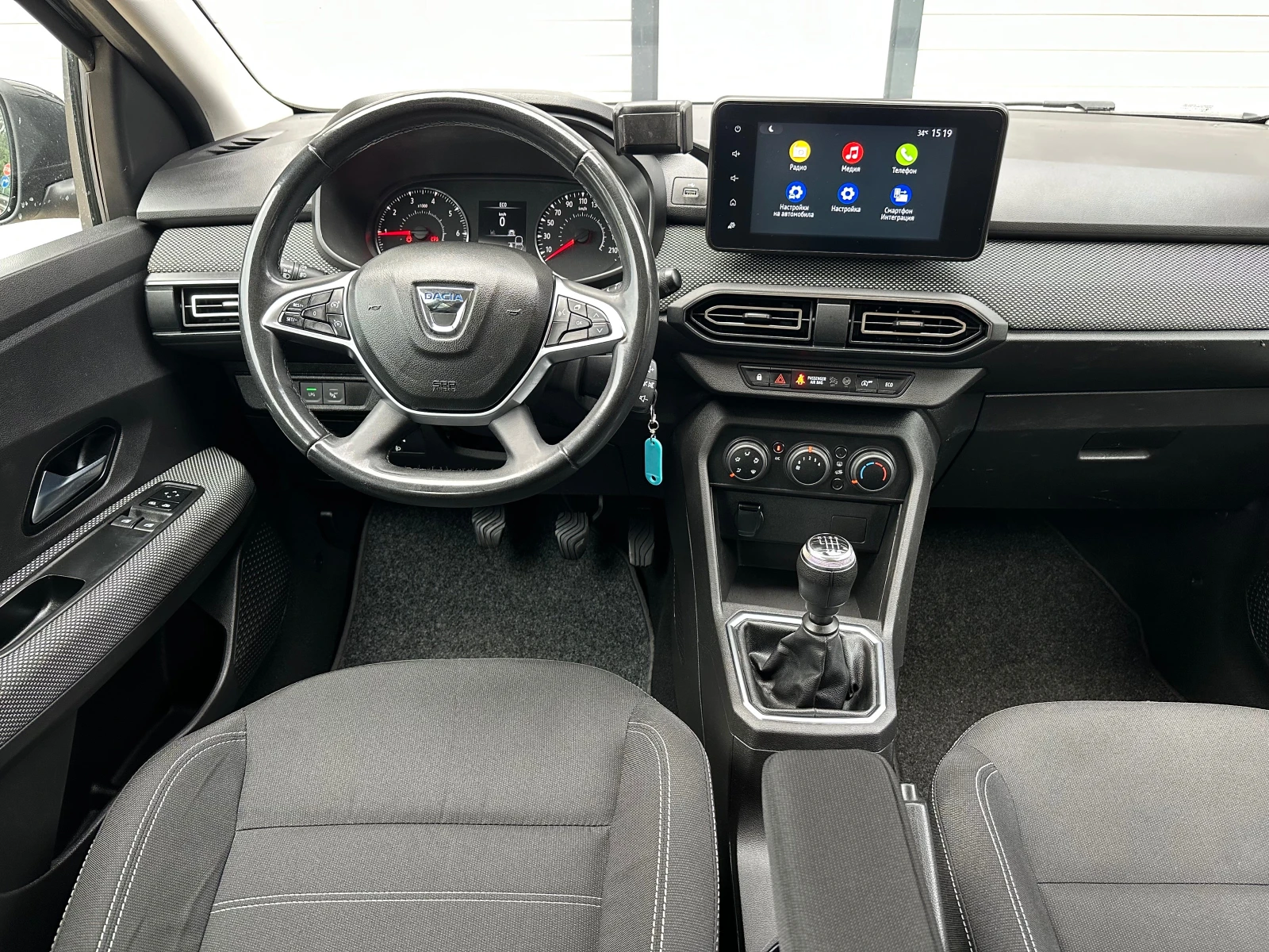 Dacia Sandero LPG 100кс 6 ск. CARPLAY 2021g, снимка 14 - Автомобили и джипове - 55025143