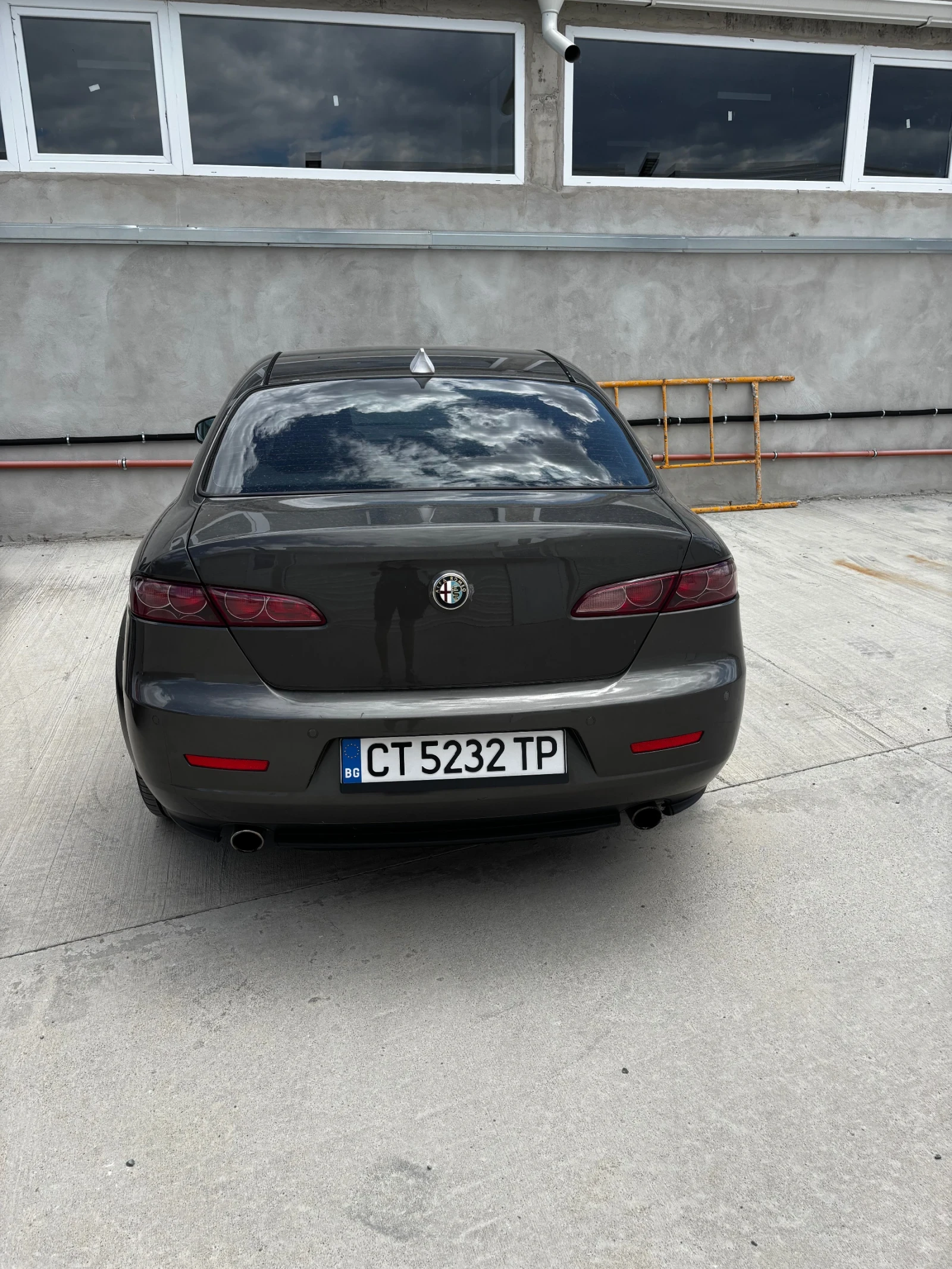Alfa Romeo 159 2, 2 JTS, снимка 2 - Автомобили и джипове - 55234850
