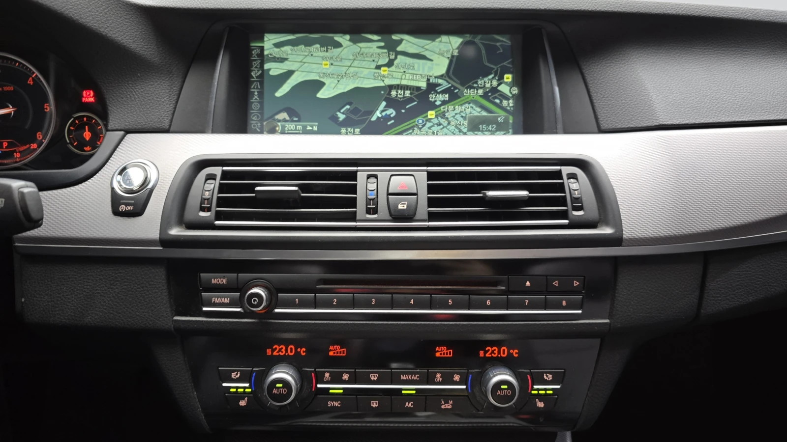 BMW 530 D Xdrive M Sport, снимка 11 - Автомобили и джипове - 55406000