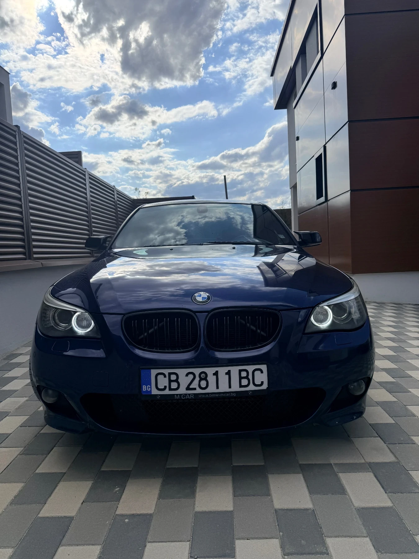 BMW 530, снимка 2 - Автомобили и джипове - 55425612